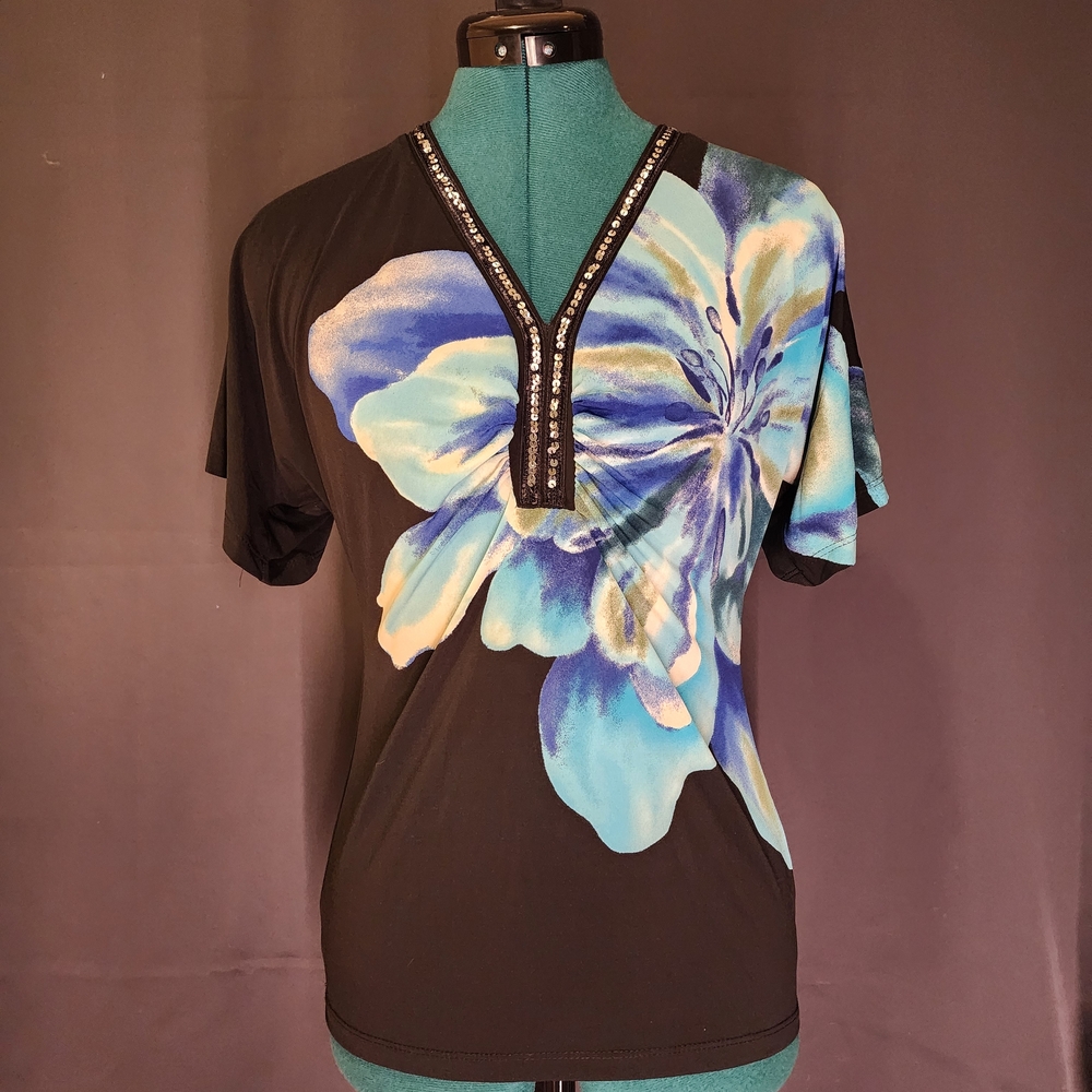 Black and Blue Floral Women's Top